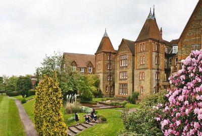 Colleges in England